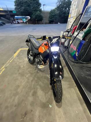 YAMAHA XT 225 